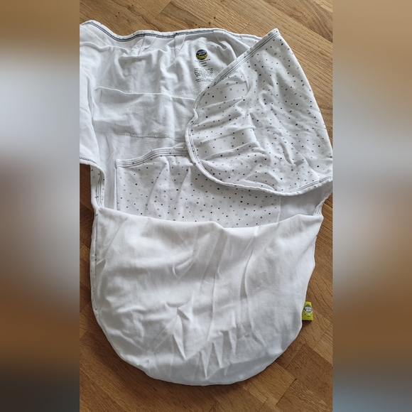 Nested Bean Classic Zen Swaddle | 0-6 months | 1.5 tog - Picture 5 of 10